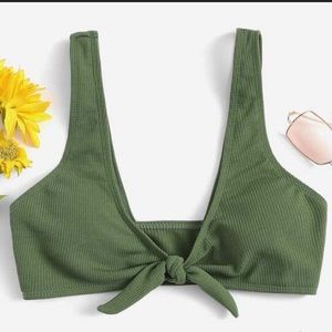 Zaful Olive Knotted Front Bikini Top Size Large
